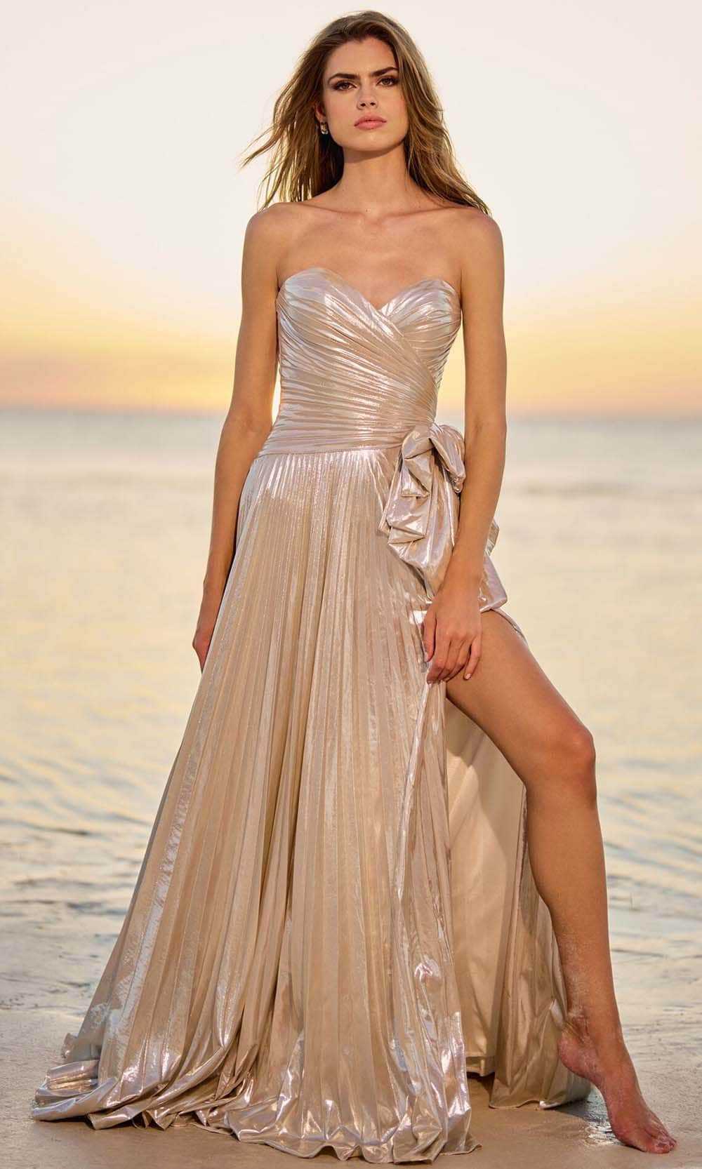 Sherri Hill, Sherri Hill 56026 - Metallic Pleat Style Gown