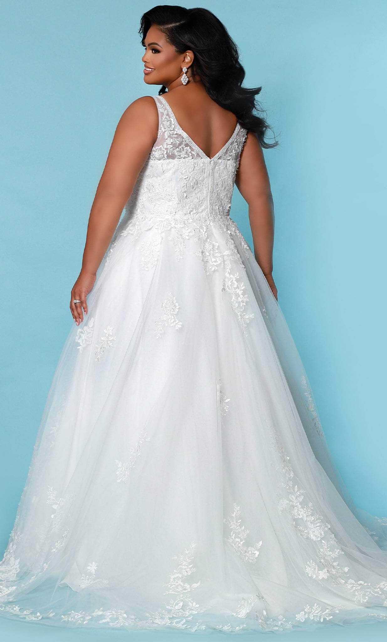 Sydney's Closet Bridal, Sydney's Closet Bridal SC5274 - Plunging Neck A-line Bridal Gown